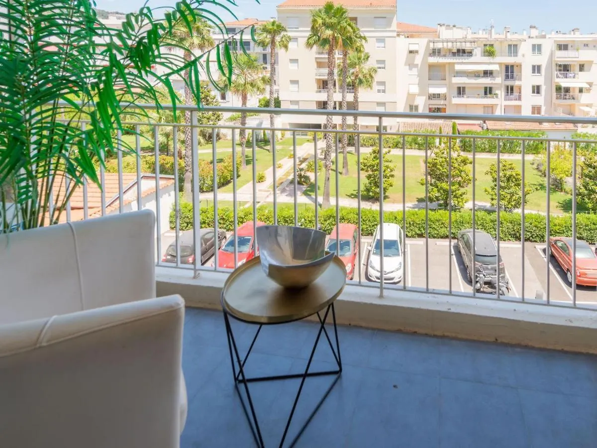 Apartment Presqu'Ile By Interhome Cannes