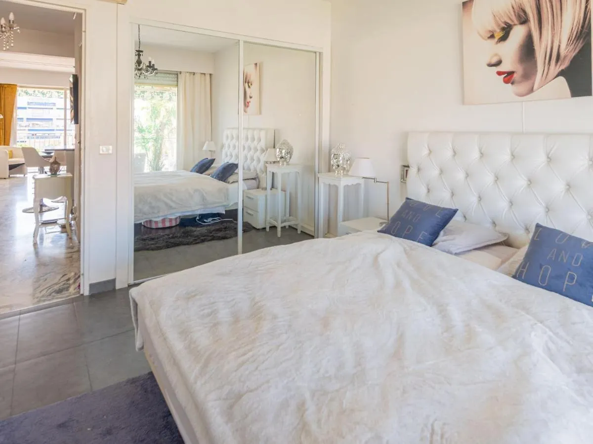 Apartment Presqu'Ile By Interhome Cannes